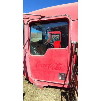 Cabina Kenworth T300 Año 2003 Por Partes