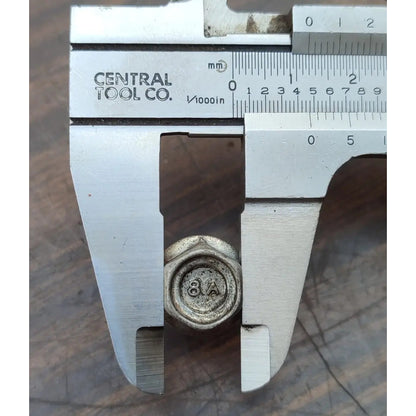 Tornillo Tapa Inferior Transmisión  Isuzu Elf 400 450 7 Pz