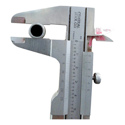 Bayoneta Varilla Medidora Aceite Nissan Diesel Np300 D22 2.5