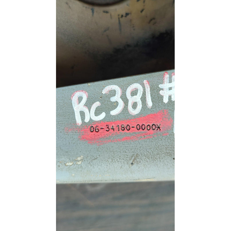 Base Soporte Caja Bandeja Baterias Freightliner M2 Par