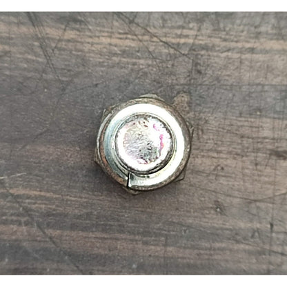 Tornillo Coraza Motor Kubota V2203 Carrier Tuerca 8 Piezas