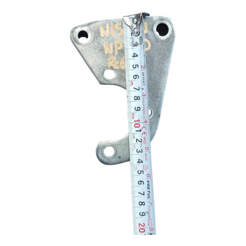 Soporte Bomba Dirección Hidráulica Nissan Diesel Frontier Np Plateado