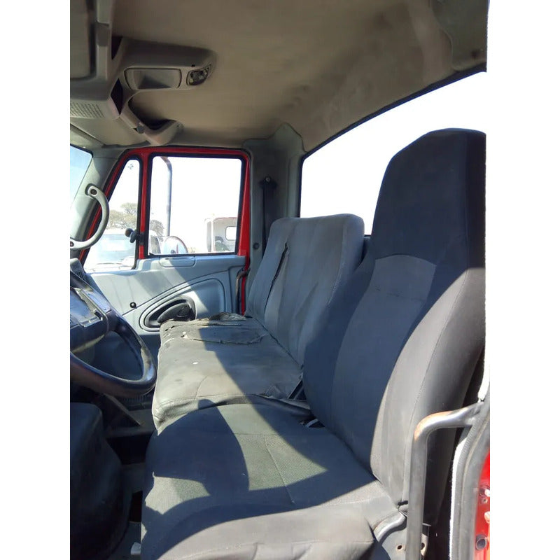 Cabina International 4300 4400 4700 Durastar Año 2008