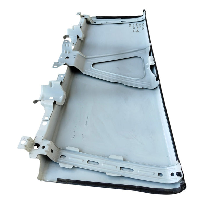 Cofre Parrilla Central Cubierta Tapa Isuzu Elf 300 2018-2023