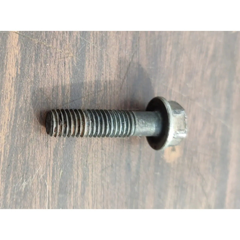 5 Tornillos Coraza Motor Hino 300 816 716