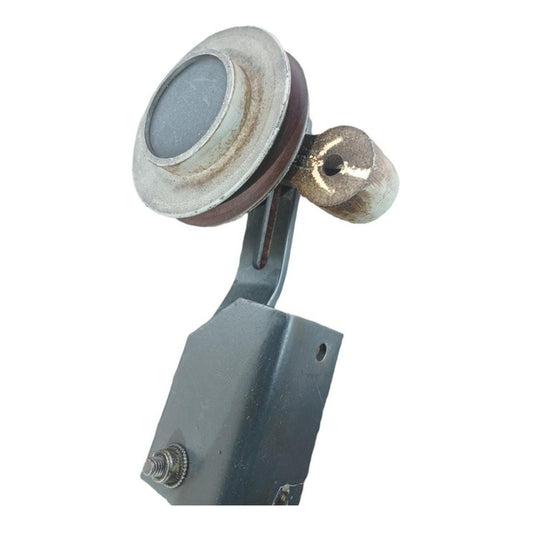 Tensor Banda Polea Motor Kubota V2203