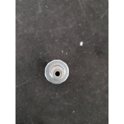 Sensor Switch Presión De Aceite Motor Gm Gmc