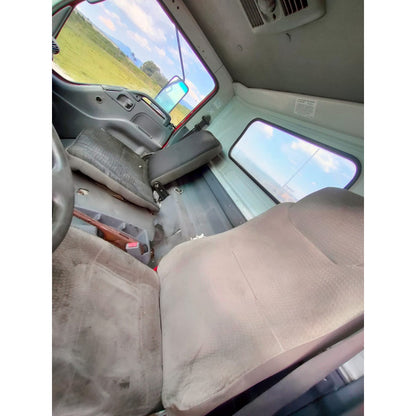 Cabina Isuzu Elf 450 Año 2007