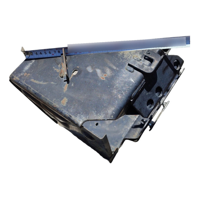 Caja Base Soporte Baterias Portabaterias Hino 300 816 716