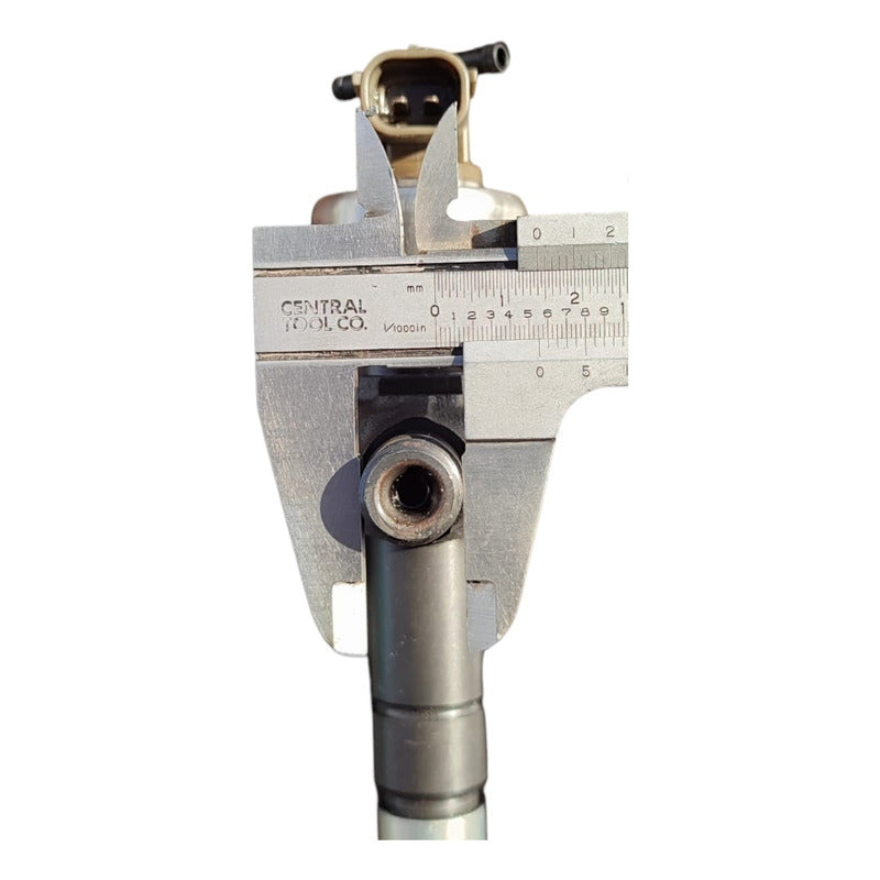 Inyector Diesel Motor Isuzu 4jj1 Elf 300 200