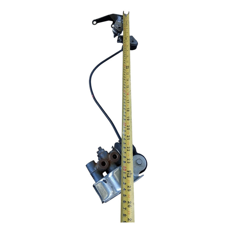 Válvula Carga Repartidora Liquido Frenos Isuzu Elf 300 200