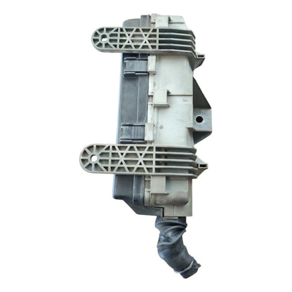 Caja Arnes Fusibles Isuzu Elf 300 2018-2023
