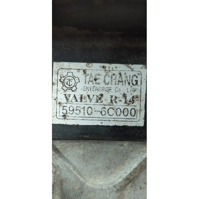 Base Soporte Válvula Rele Relay Frenos Hyundai Hd120 Gris Oscuro