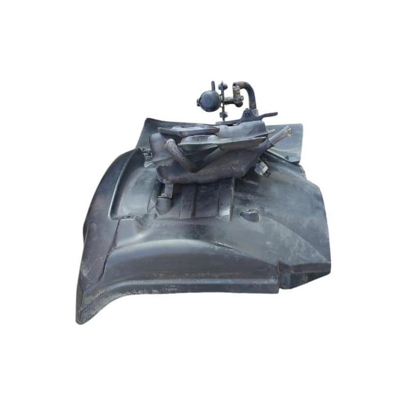 Salpicadera Valvula Deposito Tanque Vacio Hino 300 816