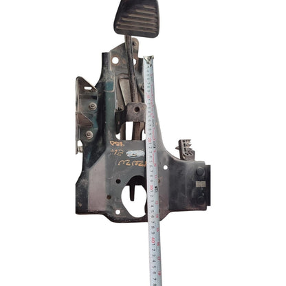 Pedal Clutch Freno Base Soporte Isuzu Elf 500