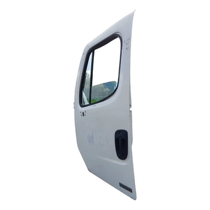 Puerta Piloto Freightliner M2 Con Cristal Delantera