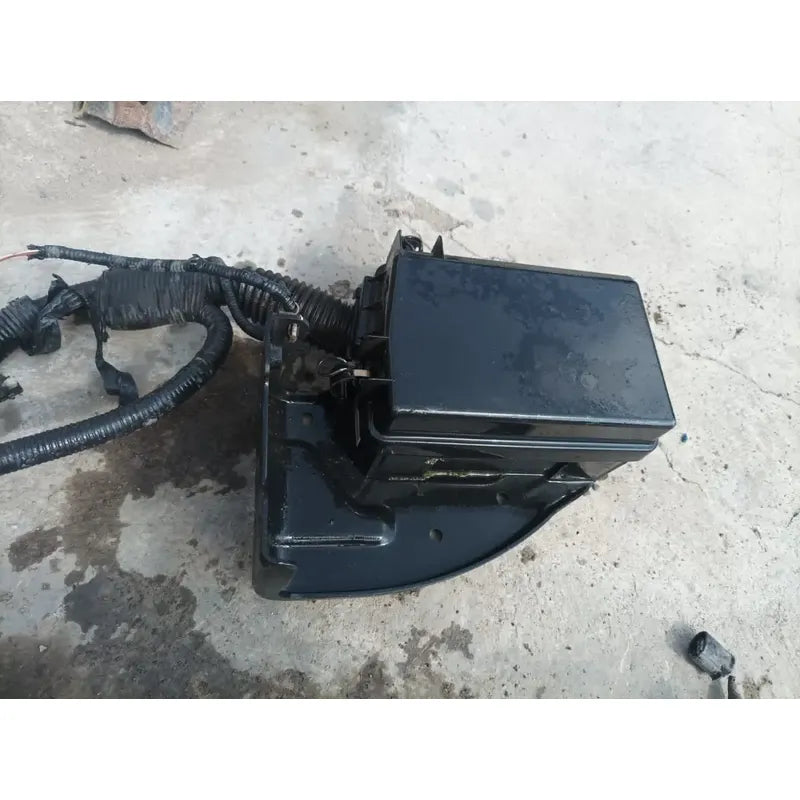 Arnes Caja Tablero Fusibles Hino 300 514 616 414 Tapa