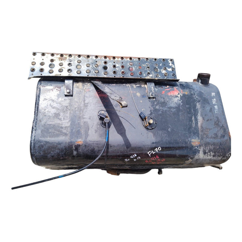 Tanque Diesel Fierro Freightliner Fl70 M2 Escalón