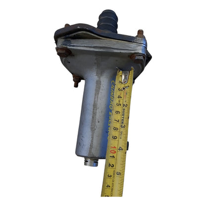 Base Soporte Servo Cilindro Esclavo Clutch Hino 500 1018