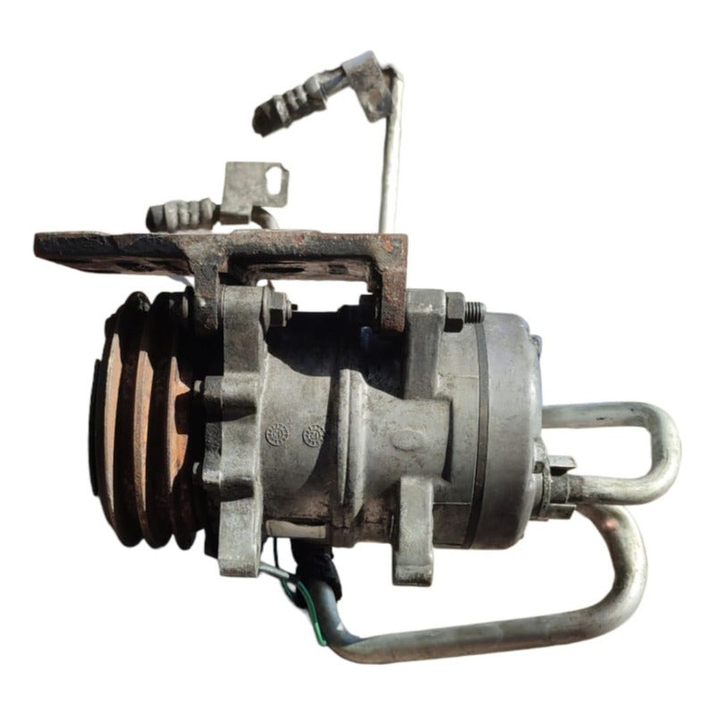 Compresor Aire A/c Motor Cummins Serie C 8.3l Tubos