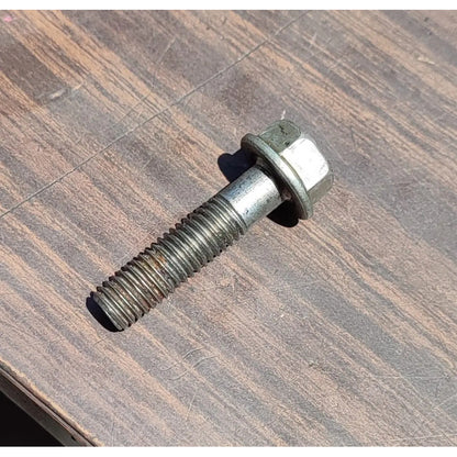Tornillo Enfriador Aceite Motor Navistar Maxxforce 7.6l