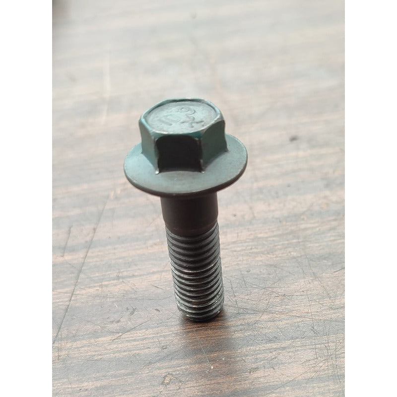 Tornillo Multiple Escape Navistar Maxxforce 7.6l Internation