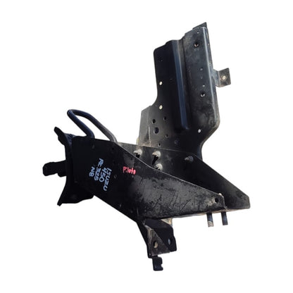 Base Gancho Deposito Liquido Clutch Isuzu Elf 400 450