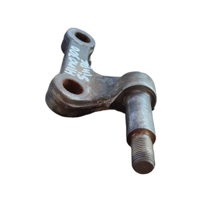 Base Soporte Amortiguador Piloto Delantero Hino 300 816