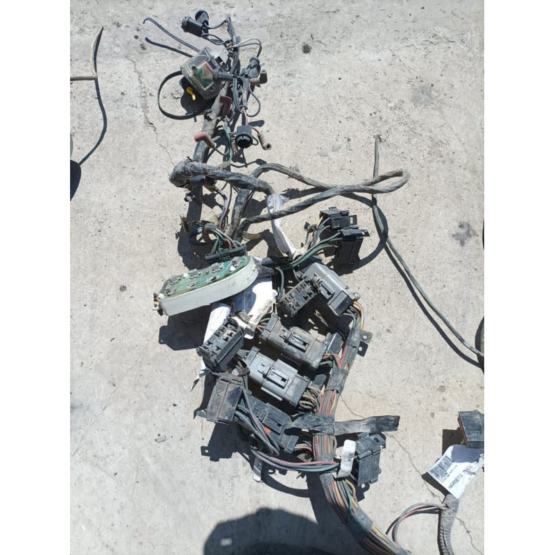 Arnes Conector Tablero Interno Cabina Ford Sterling Caja Fus