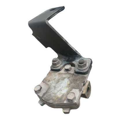 Válvula Repartidora Presión Liquido Frenos Isuzu Elf 300 200