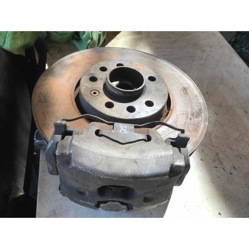 Masa Caliper Mango Disco Delantero Derecho Chevrolet Vectra