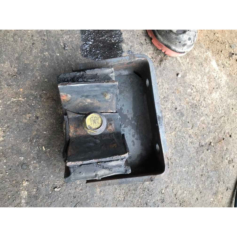 Soporte De Motor Cummins 5.9 Volvo C-11 Autobús
