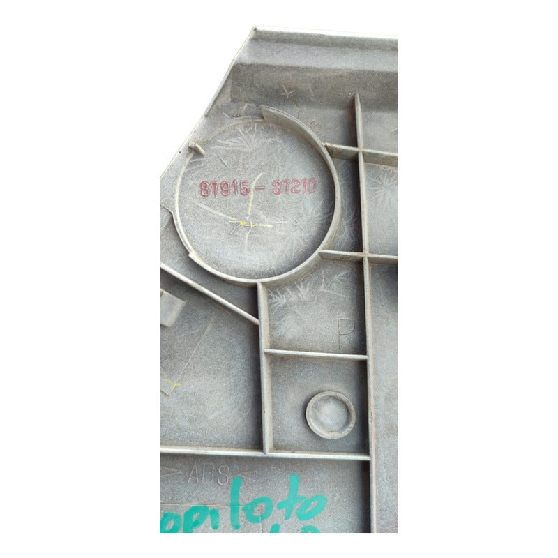 Moldura Lateral Cabina Hino 300 816 716 Copiloto