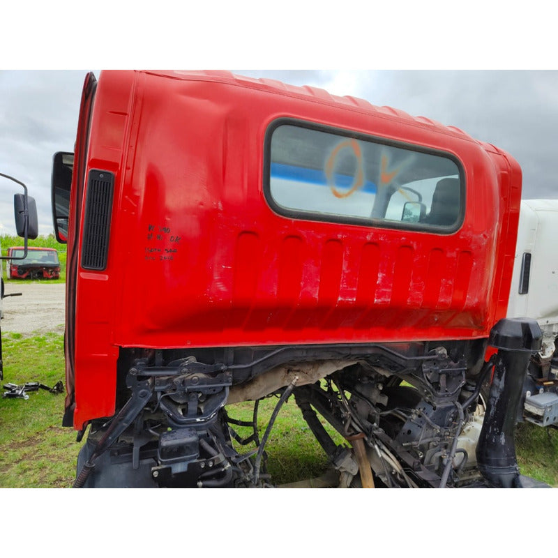 Cabina Isuzu Elf  500 Año 2008