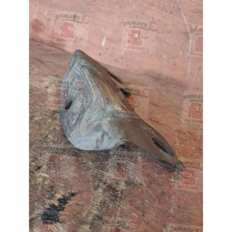 Soporte Base Bolsa De Aire Suspensión Camion