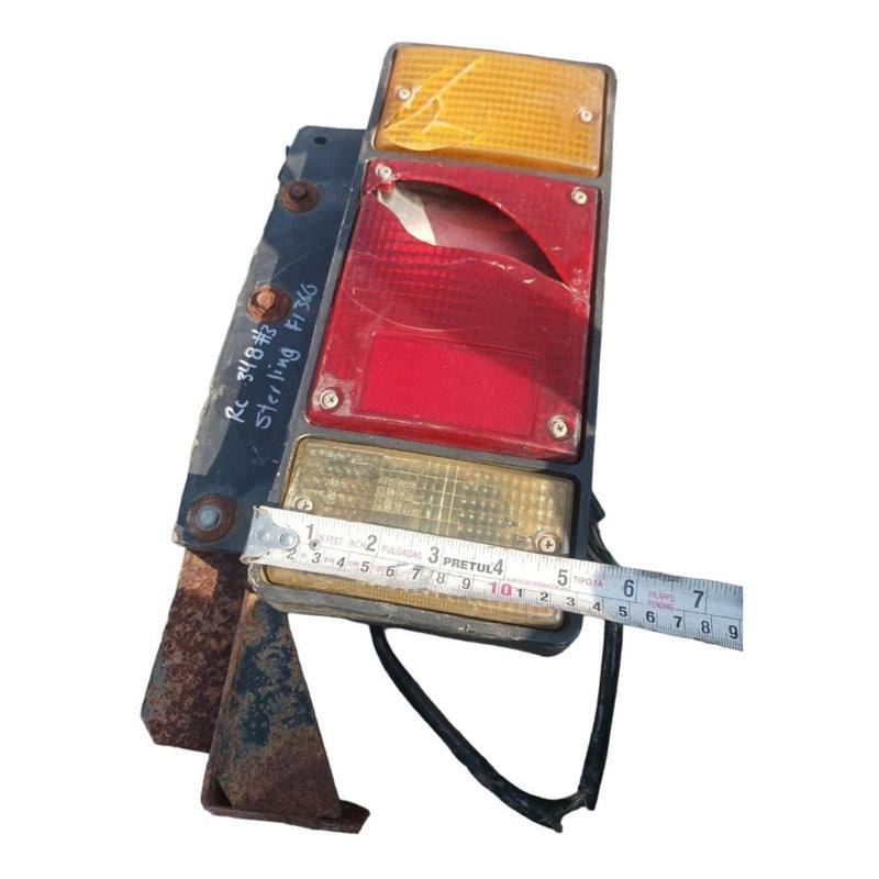 Calaberas Cuartos Traseros Sterling 360 Freightliner Par