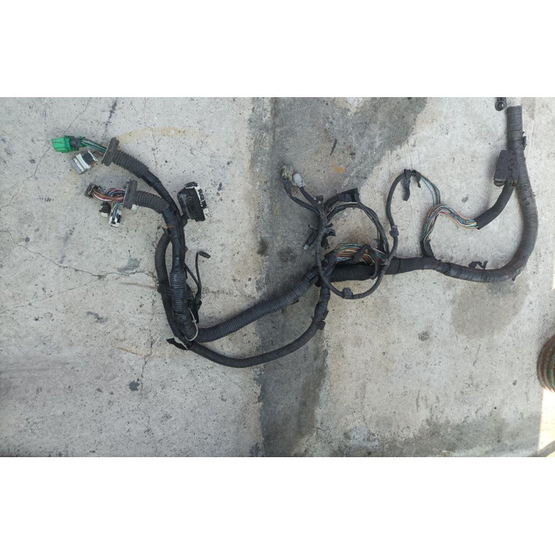 Conectores Arnes Computadora Módulo Motor Isuzu Elf 4hk1