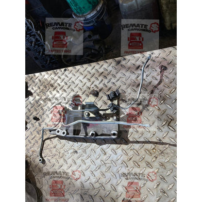 Soporte Base Riel De Inyectores Motor Hino N04c 300 716 816