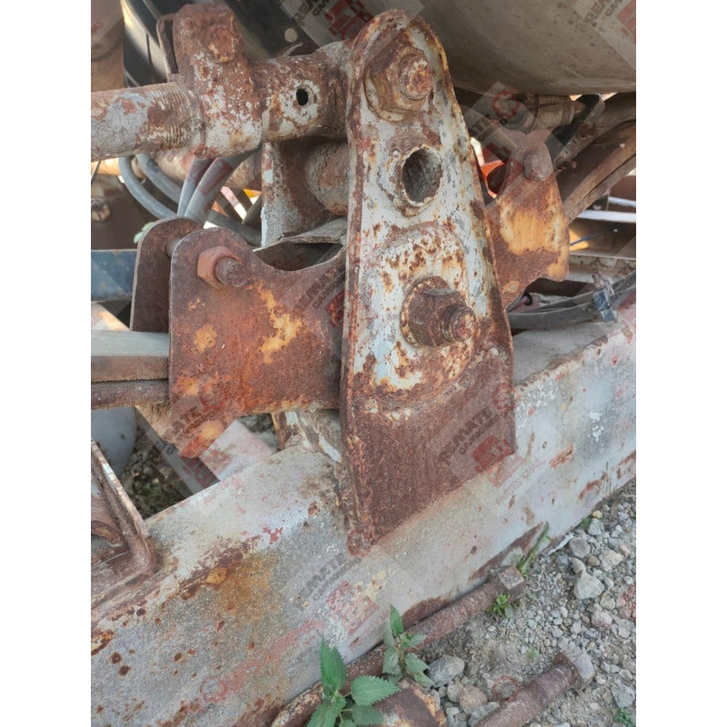 Remolque Caja Seca Balancín Suspensión Muelles