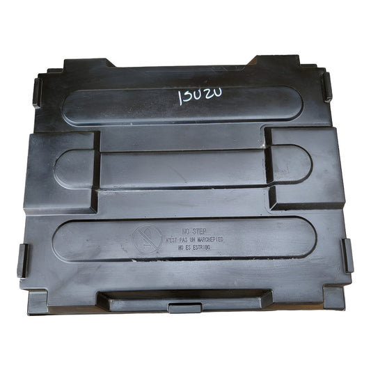 Tapa Cubierta Caja Baterias Isuzu Elf 450 Negro