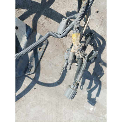 Arnes Caja Tablero Fusibles Cabina Sterling 360 Freightliner