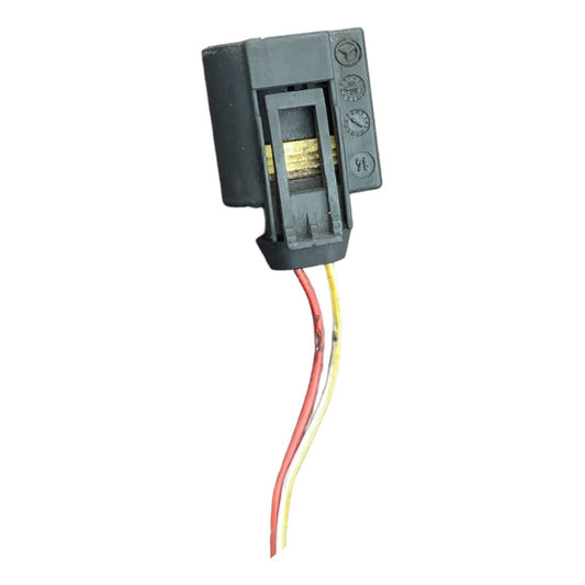 Conector Sensor Codo Agua Refrigerante Agua Mercedes Benz
