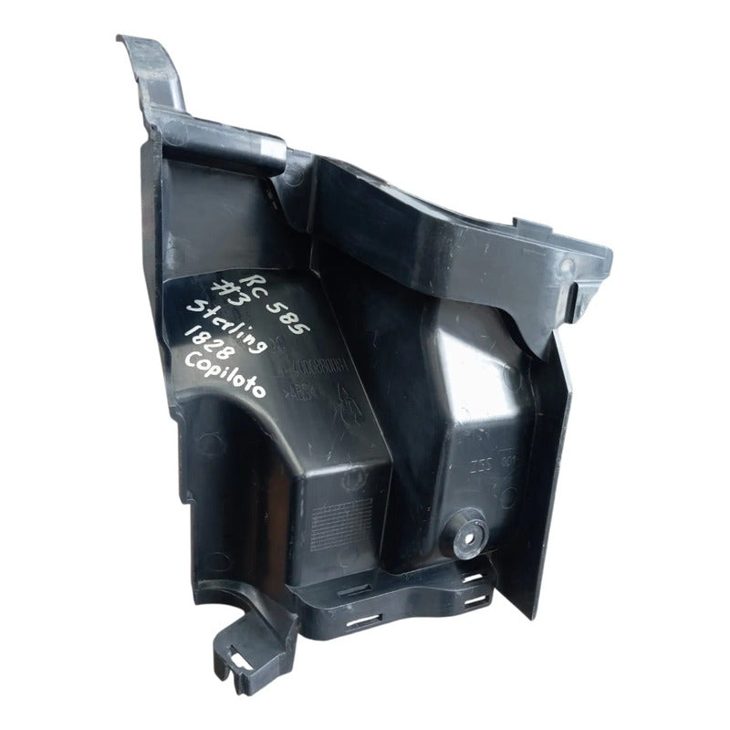Moldura Pisapie Cabina Sterling 1828 2020 Freightliner