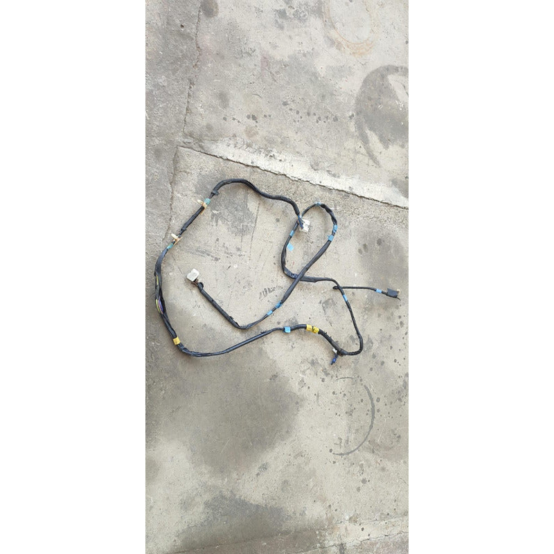 Arnes Conector Convertidor Corriente Voltaje Cabina Hino 300