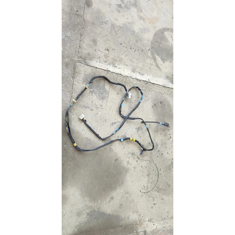 Arnes Conector Convertidor Corriente Voltaje Cabina Hino 300