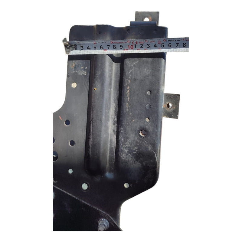 Base Gancho Deposito Liquido Clutch Isuzu Elf 400 450