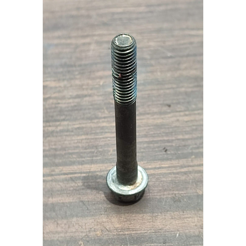 Perno Tornillo Tapa Distribucion Navistar Maxxforce 7.6l Int