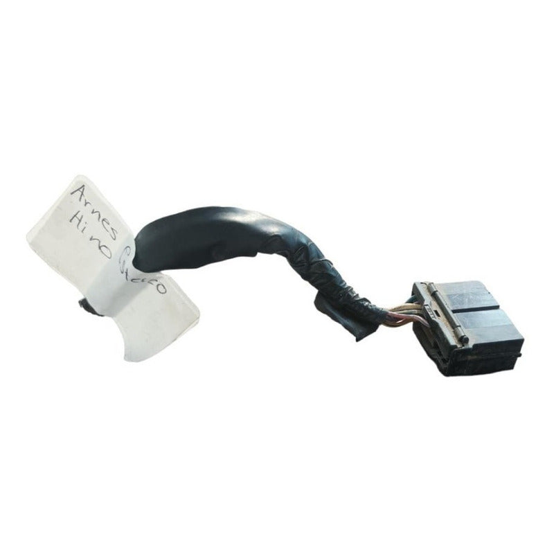 Arnes Conector Stereo Estereo Tablero Hino 300 816 716 616