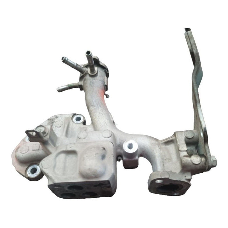 Toma Conexión Paso Refrigerante Motor Hino 300 816 716
