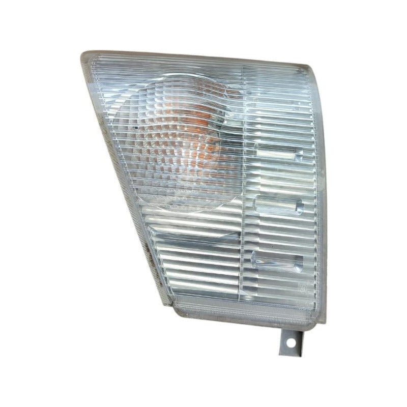 Faro Direccional Cuarto Luz Isuzu Elf 300 2018-2023 Piloto